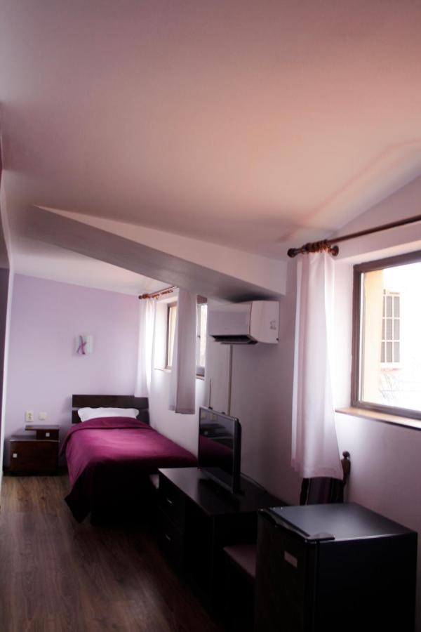 Guest House Bulgari Казанлък Екстериор снимка
